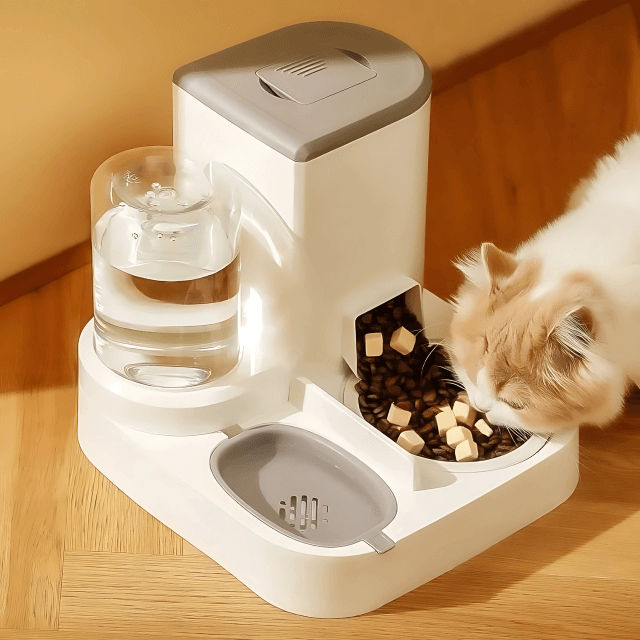 Bebedouro e Comedouro Automático 2 em 1 para Cães e Gatos – Sem Energia e com Filtro | ForPatas